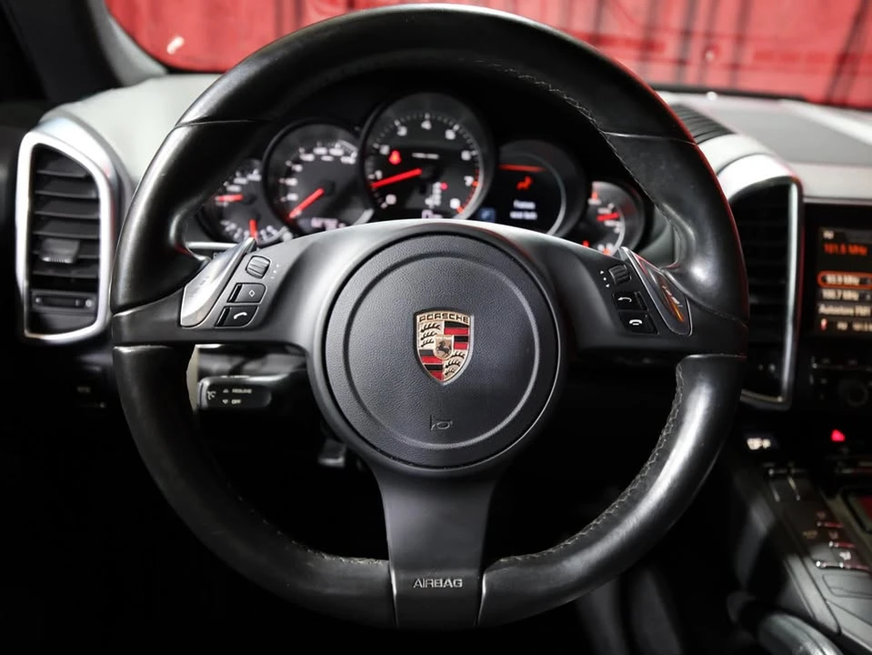 2011 Porsche 958 Cayenne - Image 14 of 18