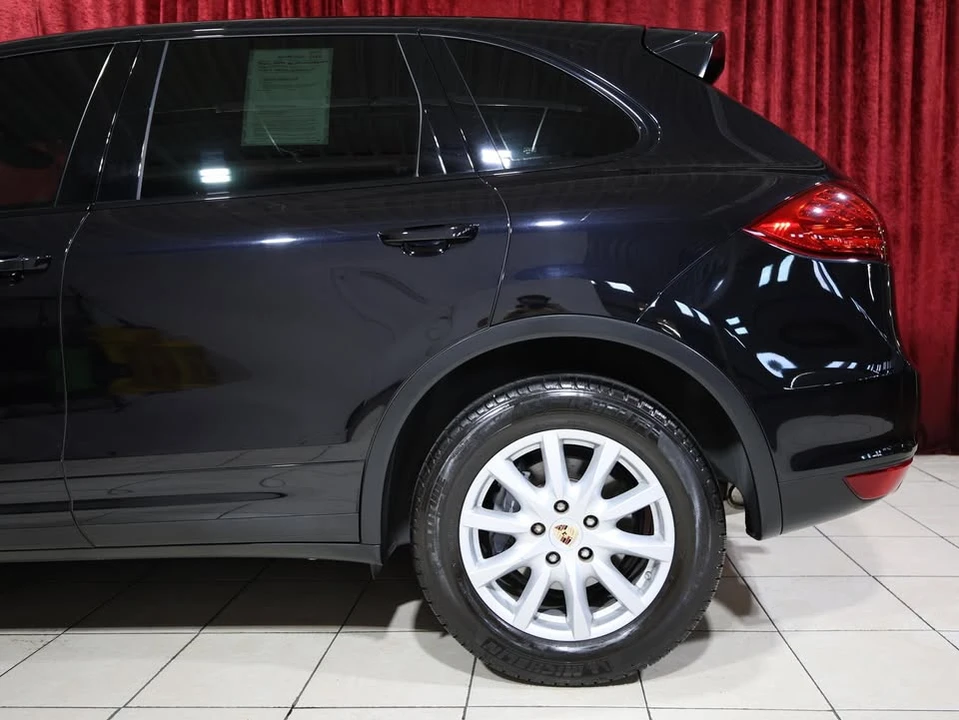 2011 Porsche 958 Cayenne - Image 4 of 18