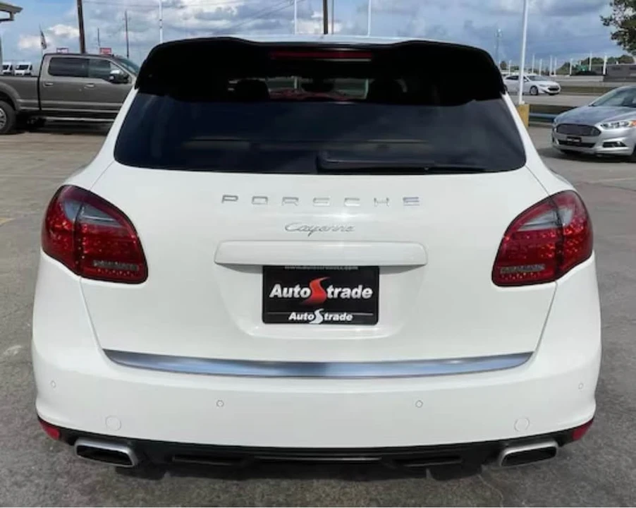 2011 Porsche 958 Cayenne - Image 6 of 12
