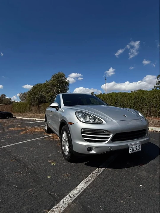2011 Porsche 958 Cayenne - Image 3 of 10