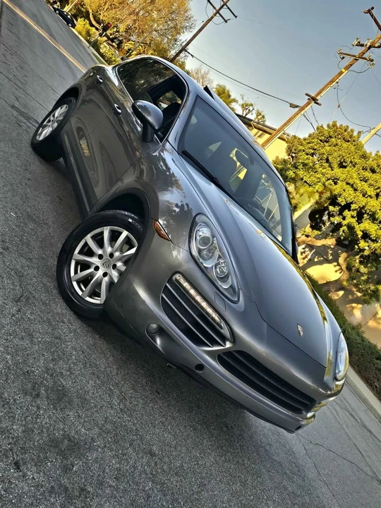 2011 Porsche 958 Cayenne - Image 3 of 20