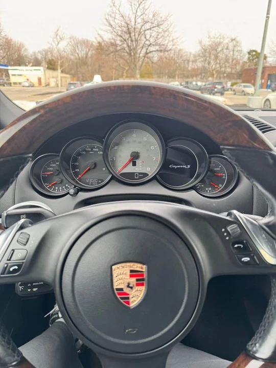 2011 Porsche 958 Cayenne - Image 8 of 8