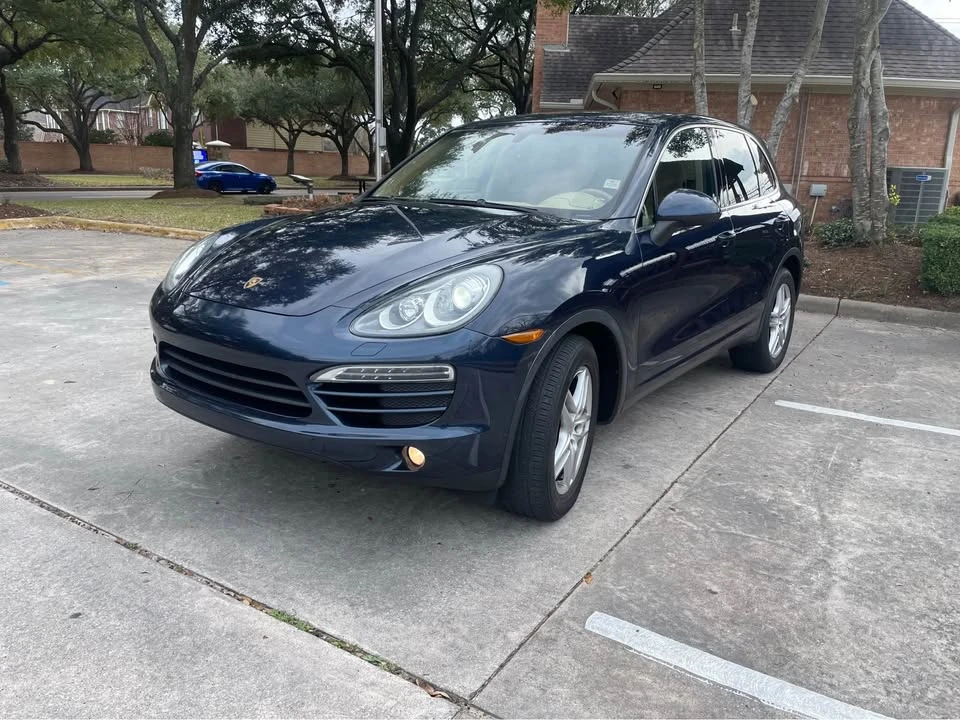 2011 Porsche 958 Cayenne - Image 3 of 17