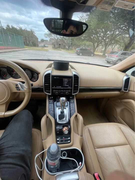 2011 Porsche 958 Cayenne - Image 15 of 17