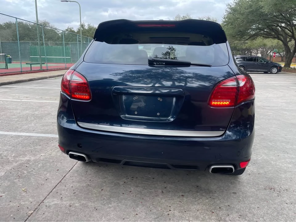 2011 Porsche 958 Cayenne - Image 6 of 17