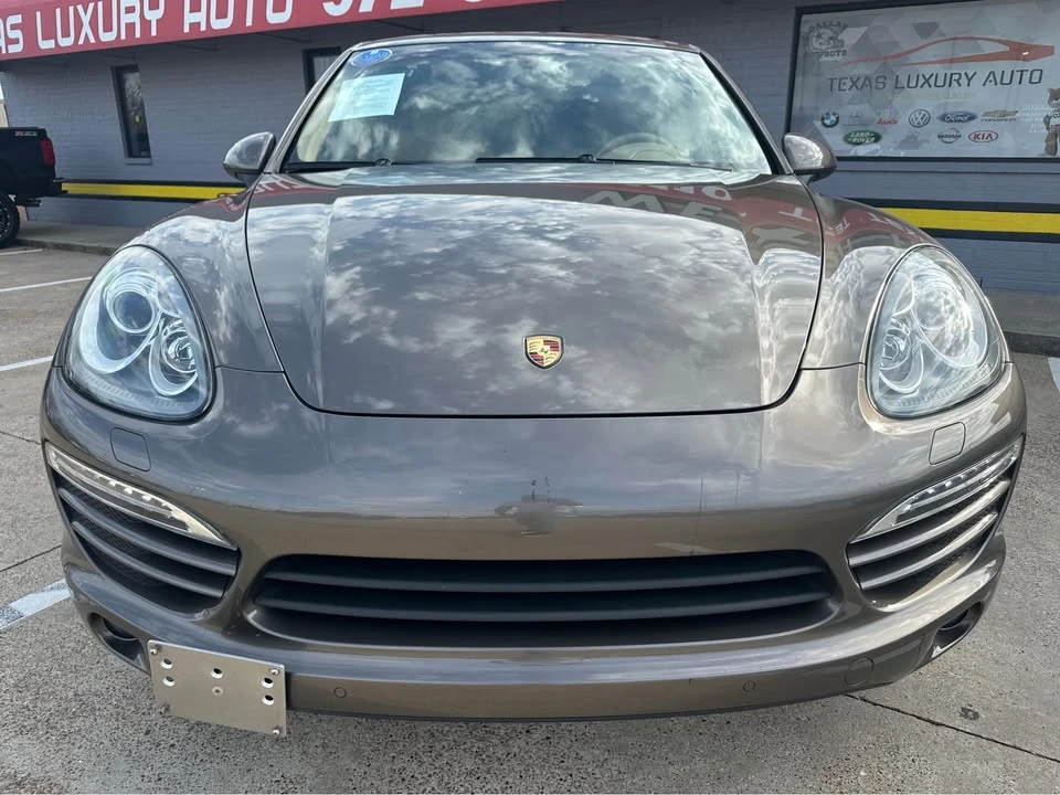 2011 Porsche 958 Cayenne S - Image 12 of 13