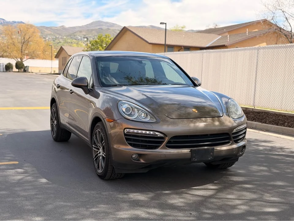 2011 Porsche 958 Cayenne - Image 3 of 19