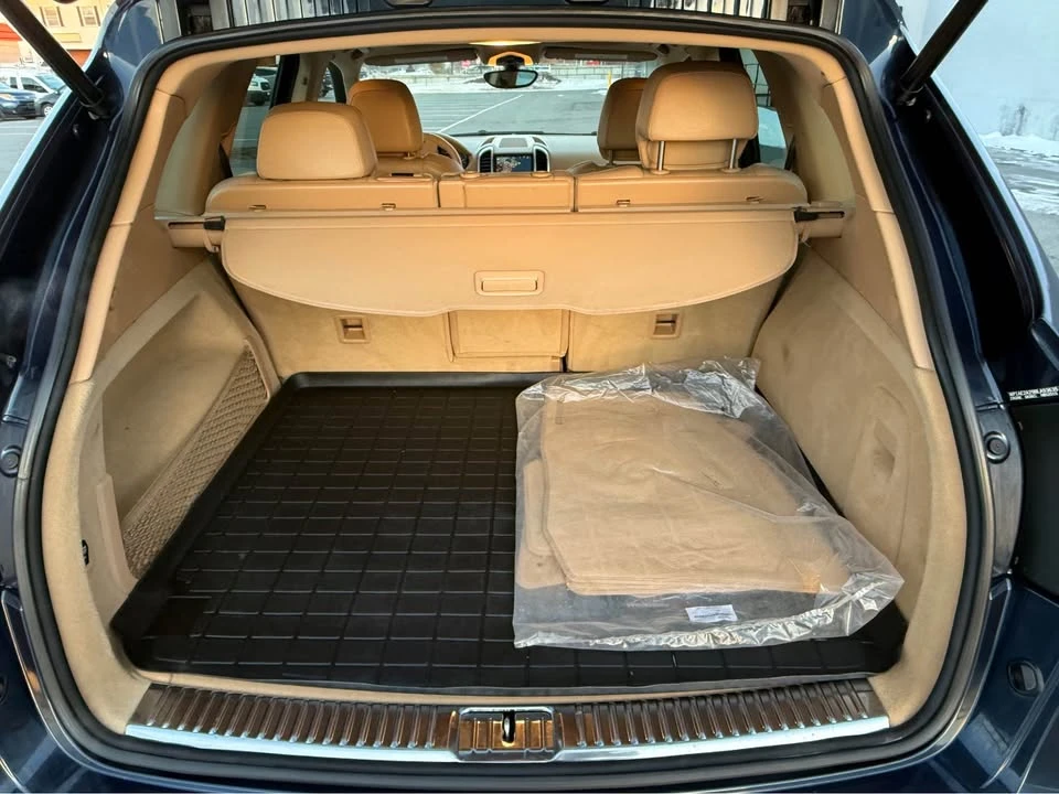 2011 Porsche 958 Cayenne S - Image 16 of 19