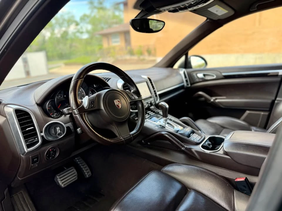 2011 Porsche 958 Cayenne - Image 11 of 20