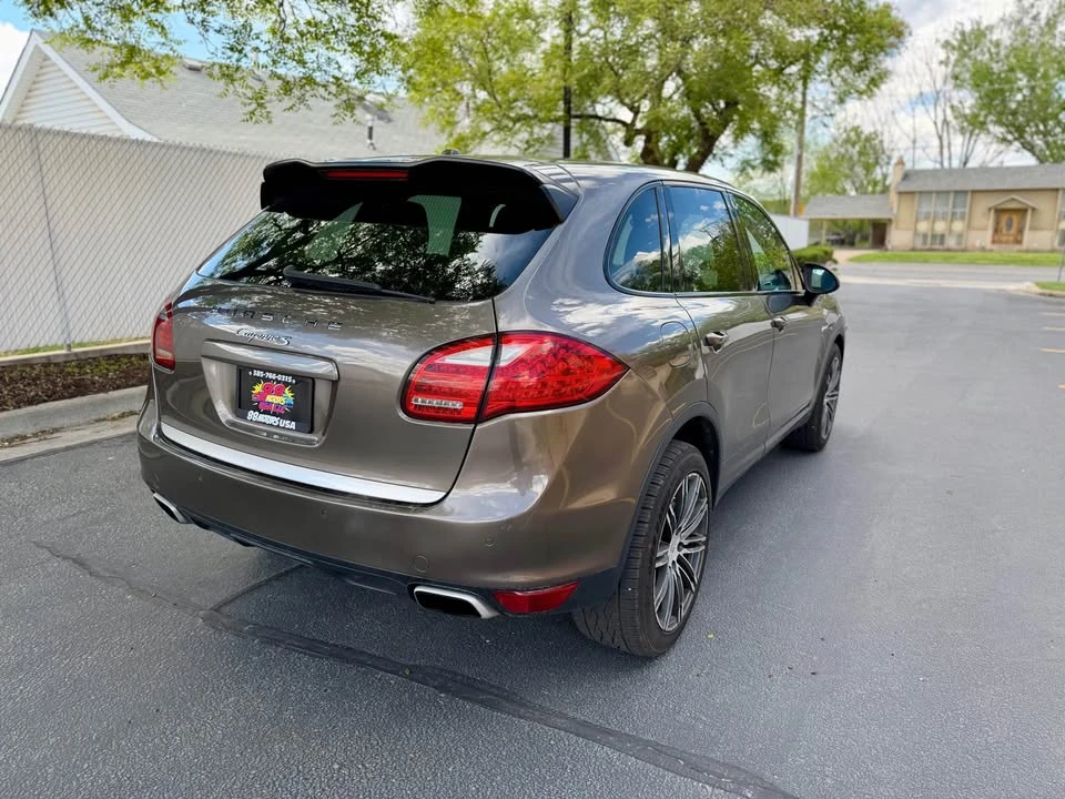 2011 Porsche 958 Cayenne - Image 4 of 20