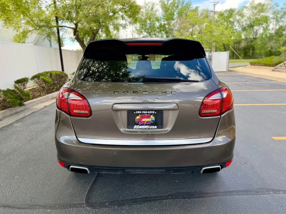 2011 Porsche 958 Cayenne - Image 12 of 20