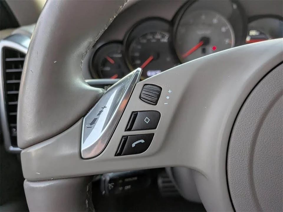 2011 Porsche 958 Cayenne - Image 7 of 15