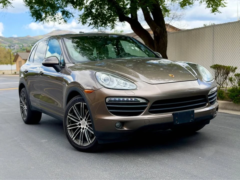 2011 Porsche 958 Cayenne - Image 7 of 20