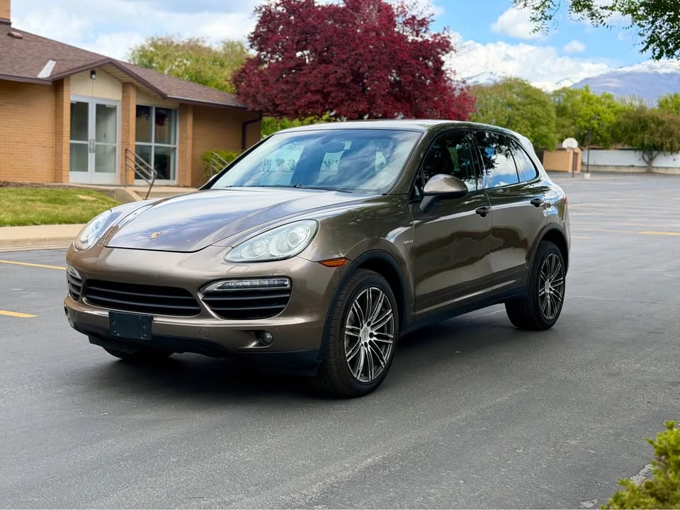 2011 Porsche 958 Cayenne - Image 16 of 20