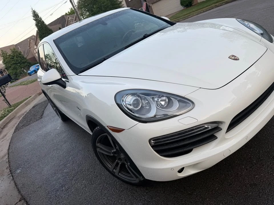 2011 Porsche 958 Cayenne - Image 3 of 15