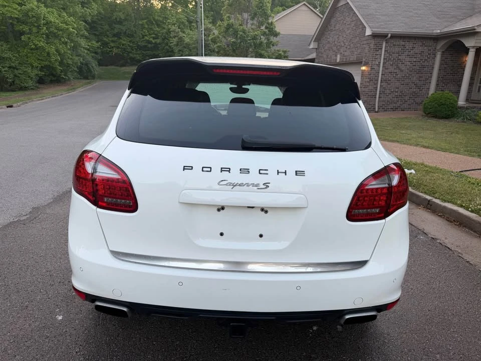 2011 Porsche 958 Cayenne - Image 15 of 15