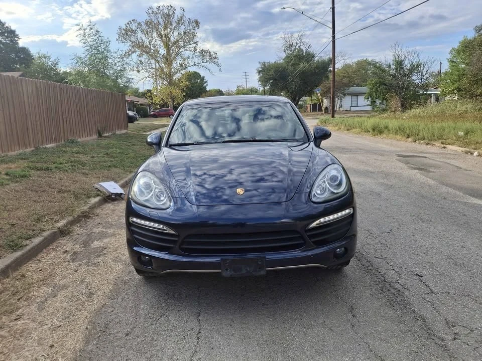 2011 Porsche 958 Cayenne S - Image 12 of 12