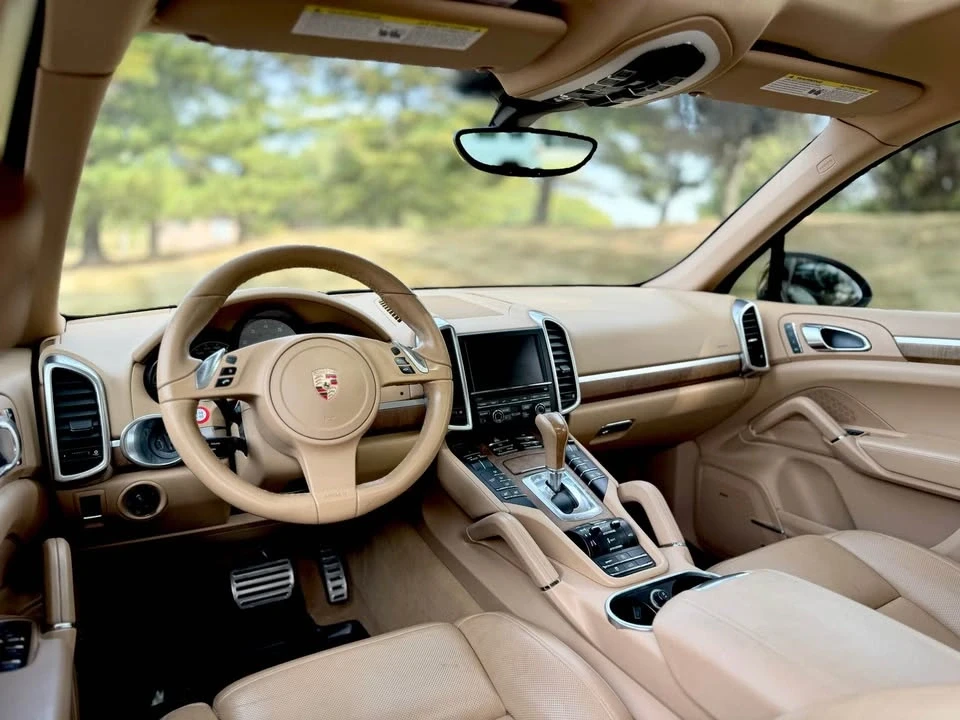 2011 Porsche 958 Cayenne S - Image 19 of 20