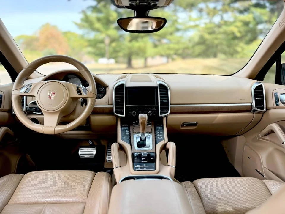 2011 Porsche 958 Cayenne S - Image 17 of 20