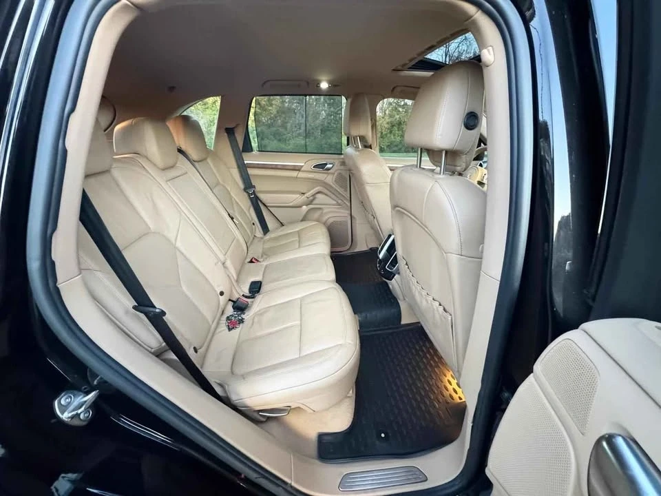 2011 Porsche 958 Cayenne S - Image 15 of 20