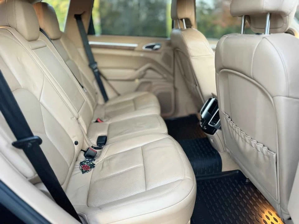 2011 Porsche 958 Cayenne S - Image 18 of 20