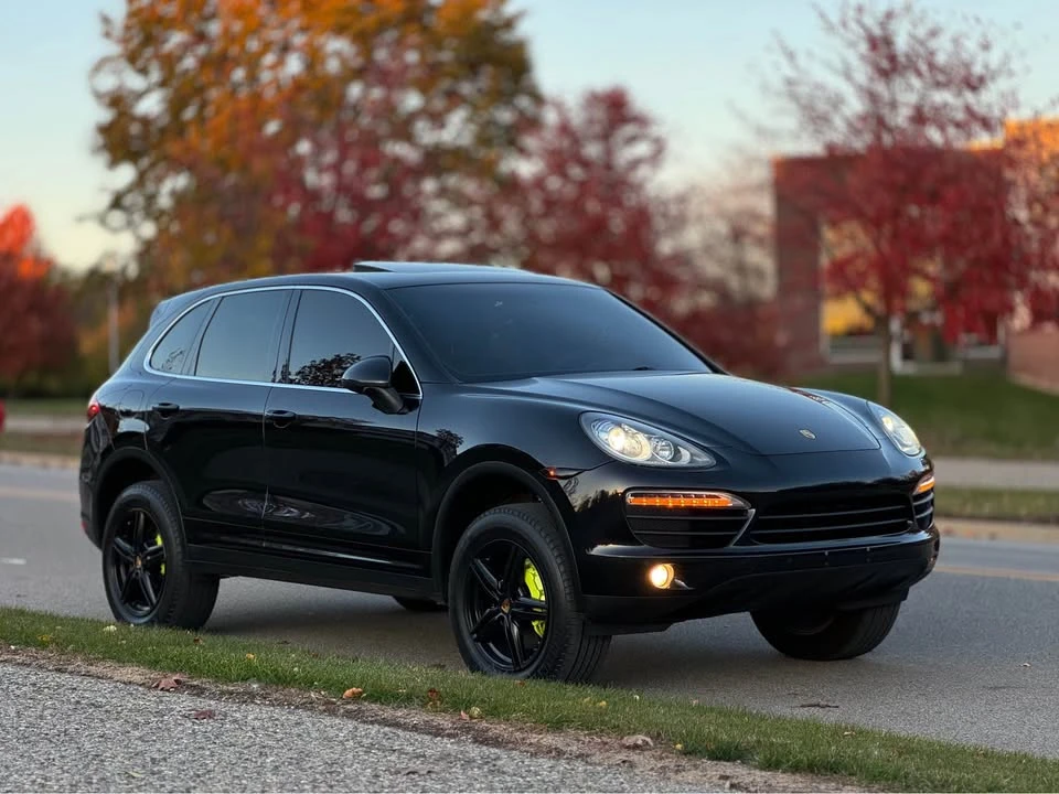 2011 Porsche 958 Cayenne S - Image 2 of 18