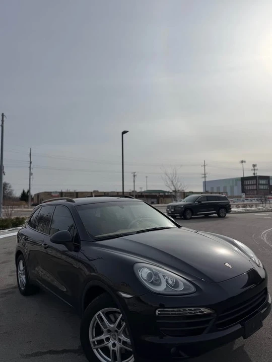 2011 Porsche 958 Cayenne S - Image 8 of 20