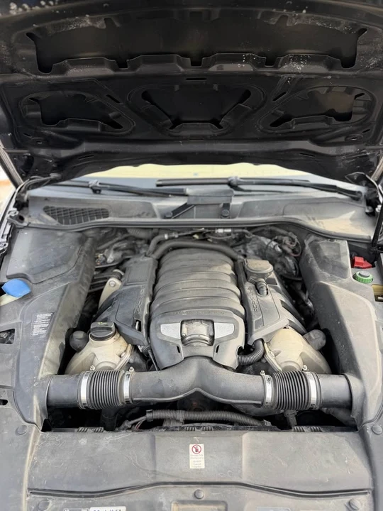2011 Porsche 958 Cayenne S - Image 19 of 20