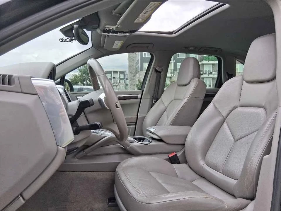 2011 Porsche 958 Cayenne S - Image 3 of 13