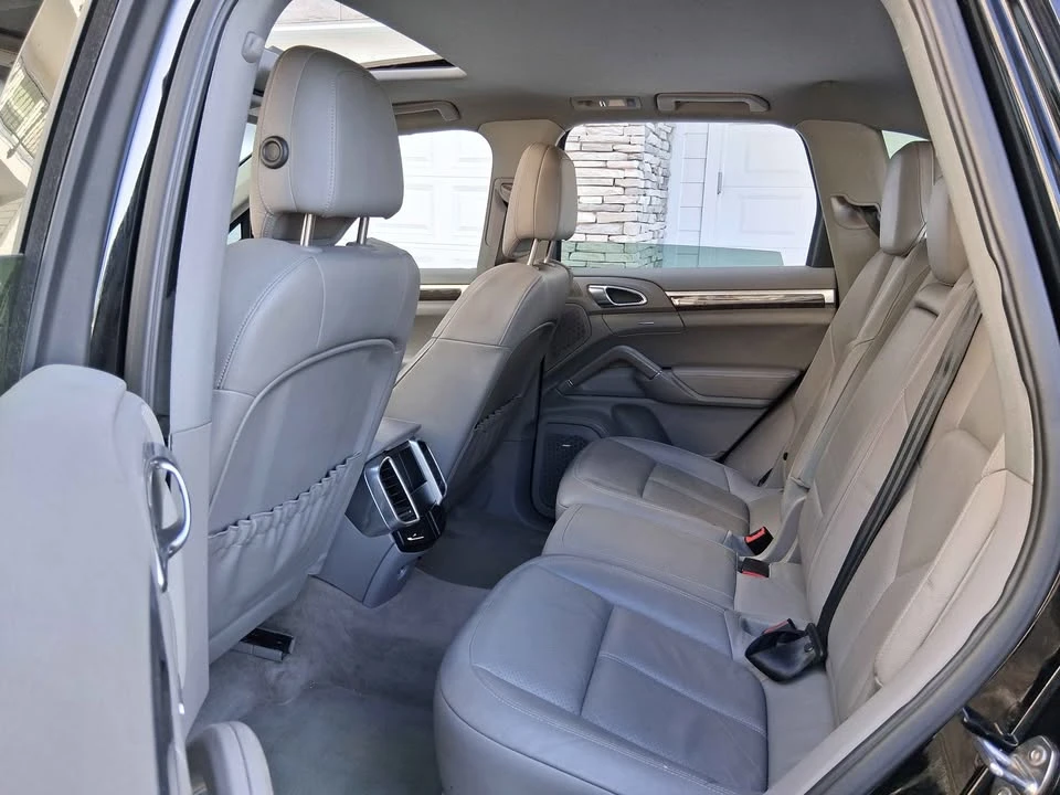 2011 Porsche 958 Cayenne S - Image 6 of 13