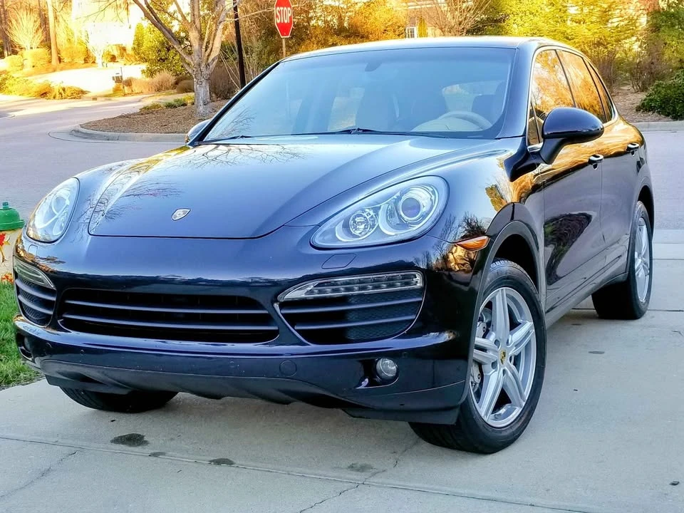 2011 Porsche 958 Cayenne S - Image 3 of 12