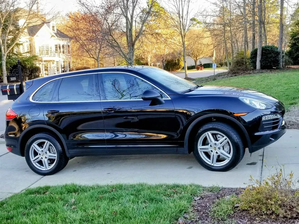 2011 Porsche 958 Cayenne S - Image 7 of 12