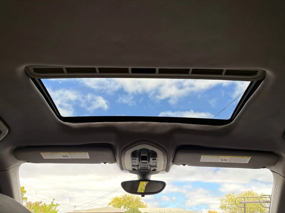 2011 Porsche 958 Cayenne S - Image 17 of 17