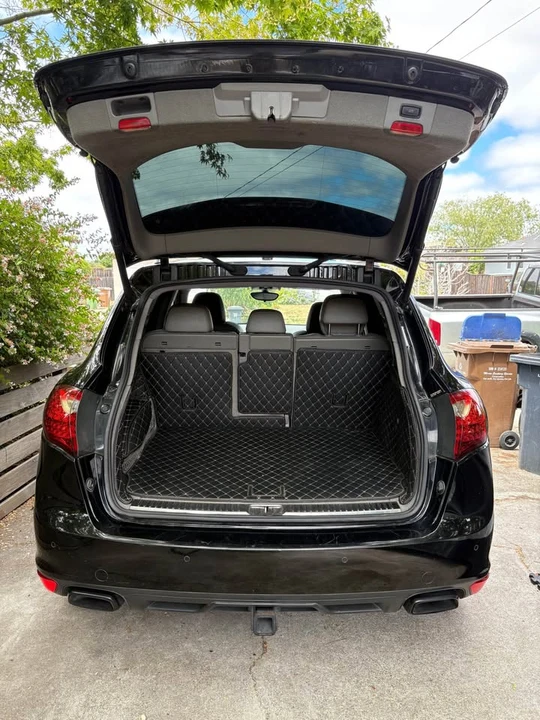 2011 Porsche 958 Cayenne S - Image 12 of 17