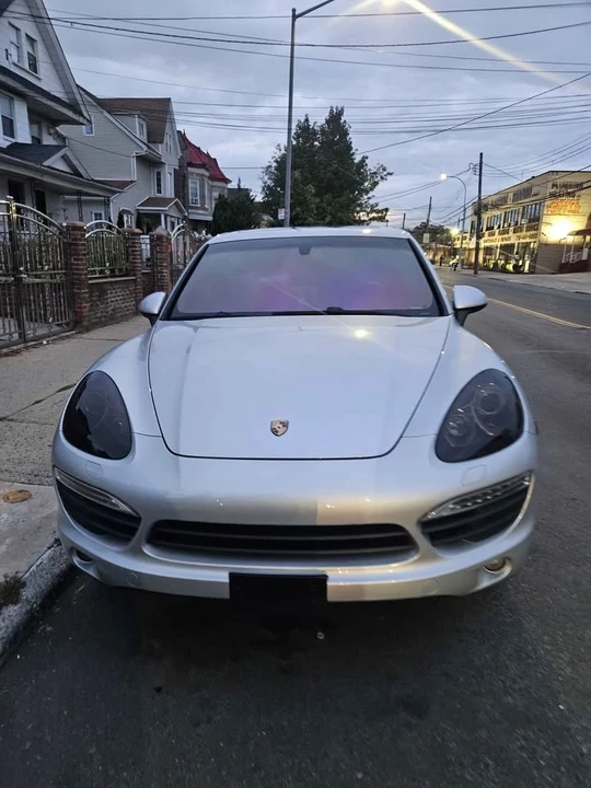 2011 Porsche 958 Cayenne S - Image 4 of 20