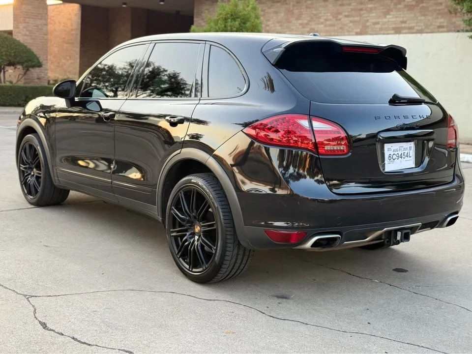 2011 Porsche 958 Cayenne S - Image 18 of 18