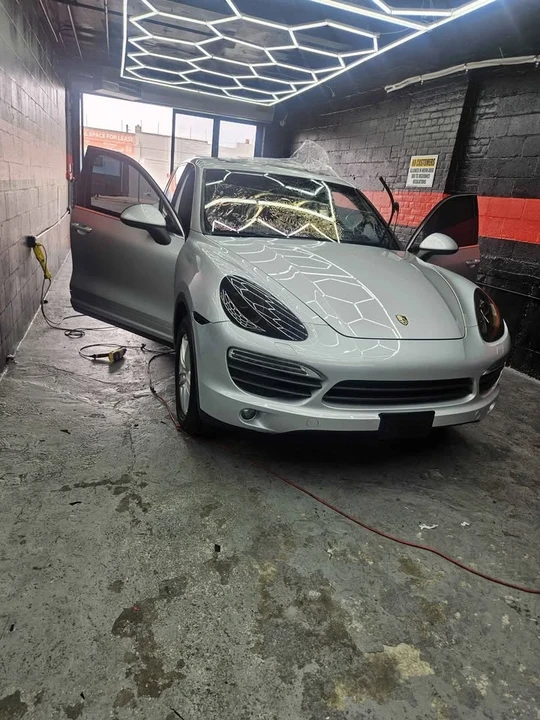 2011 Porsche 958 Cayenne S - Image 7 of 20