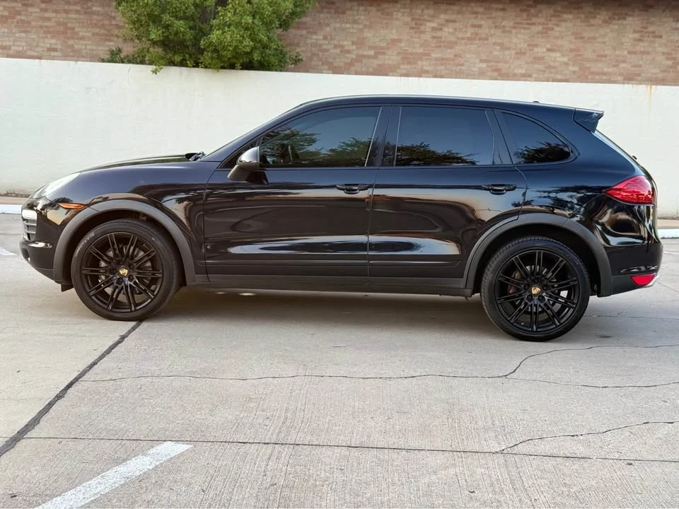 2011 Porsche 958 Cayenne S - Image 4 of 18