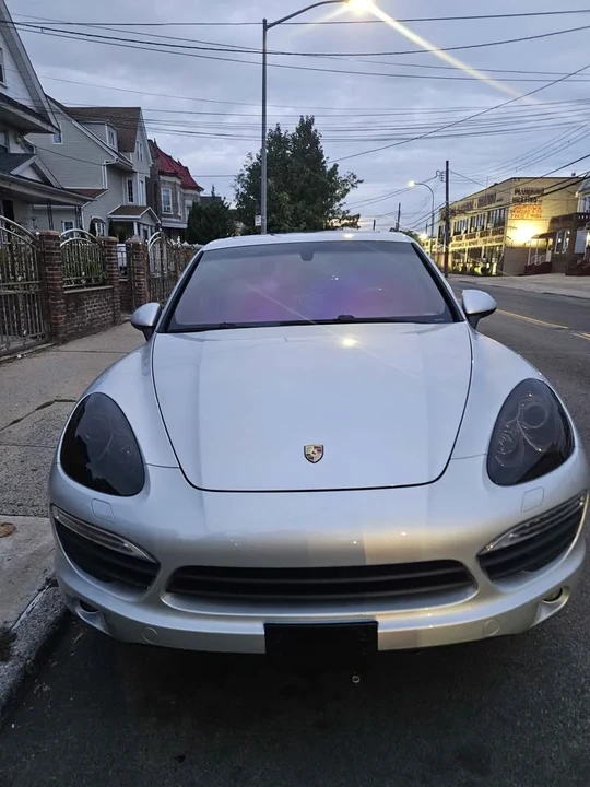 2011 Porsche 958 Cayenne S - Image 5 of 20