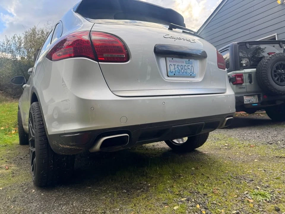 2011 Porsche 958 Cayenne S - Image 13 of 15