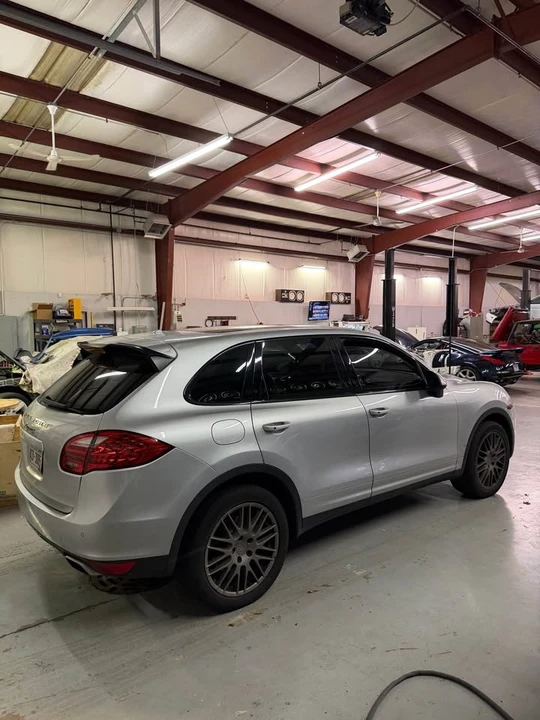 2011 Porsche 958 Cayenne S - Image 5 of 17