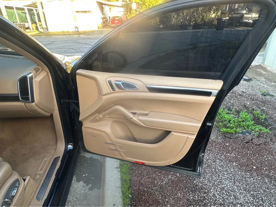 2011 Porsche 958 Cayenne S - Image 10 of 10