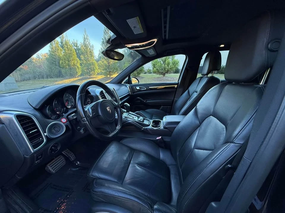 2011 Porsche 958 Cayenne S - Image 10 of 20