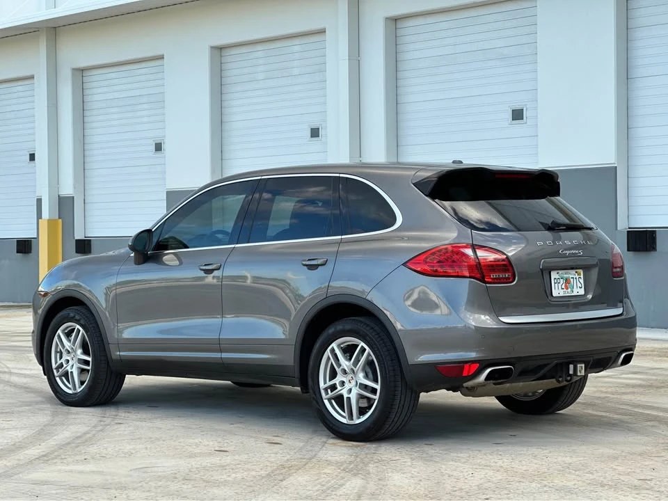 2011 Porsche 958 Cayenne S - Image 5 of 13