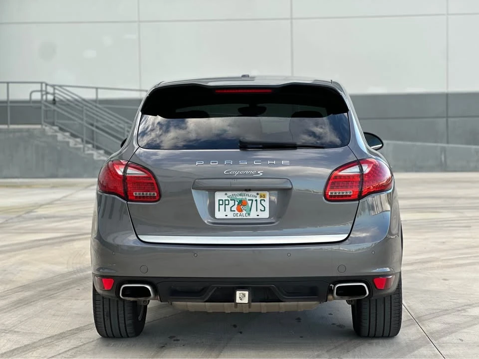 2011 Porsche 958 Cayenne S - Image 7 of 13