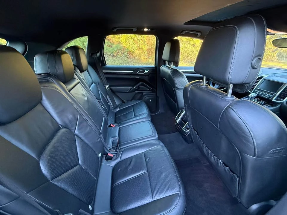 2011 Porsche 958 Cayenne S - Image 15 of 20