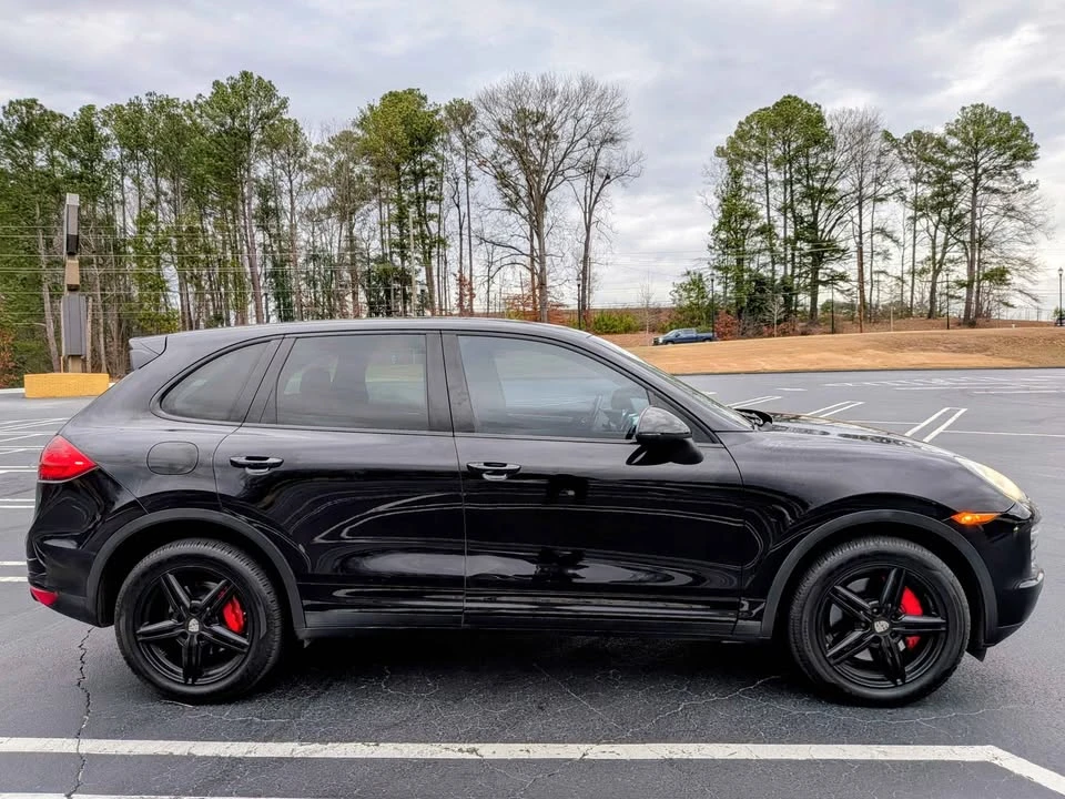 2011 Porsche 958 Cayenne S - Image 5 of 11
