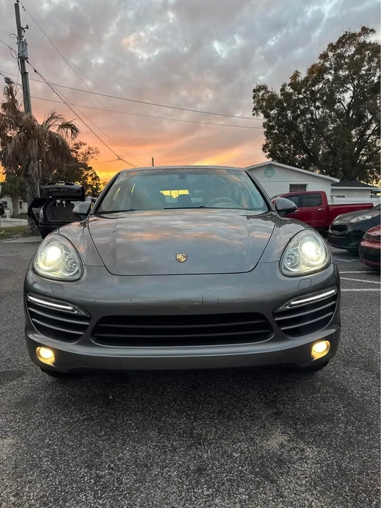 2011 Porsche 958 Cayenne S - Image 3 of 18