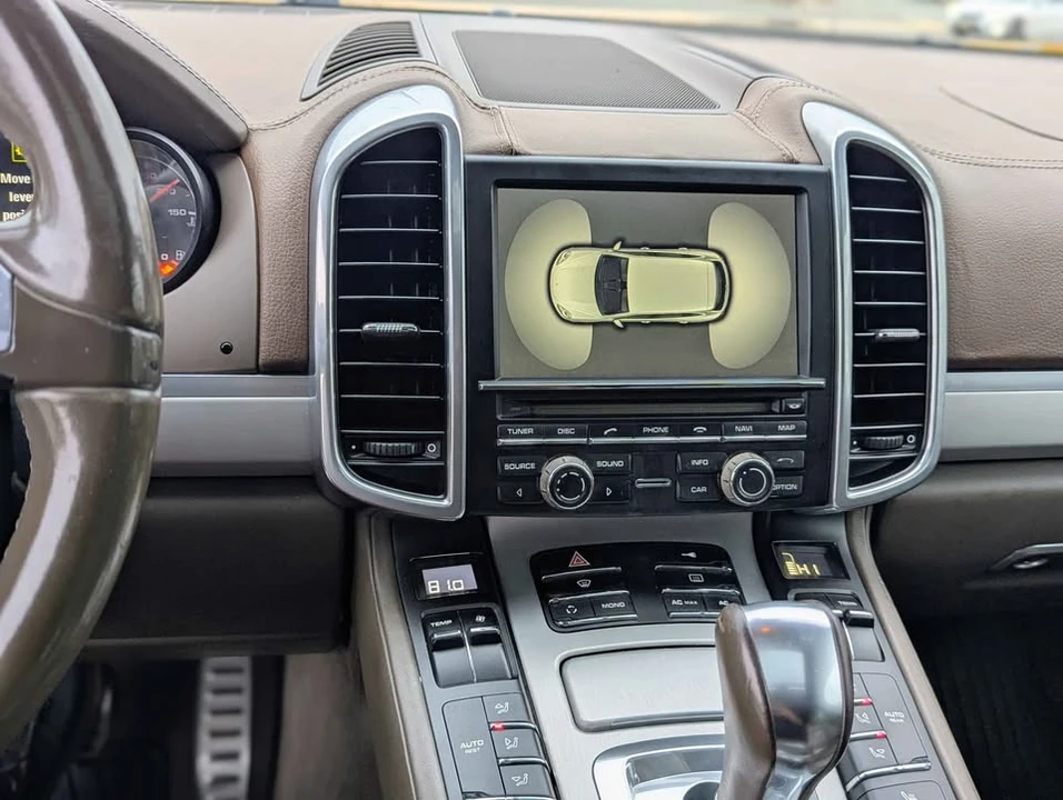 2011 Porsche 958 Cayenne S - Image 15 of 19