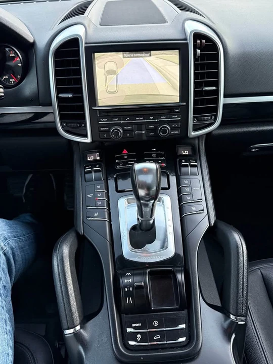 2011 Porsche 958 Cayenne S - Image 18 of 18